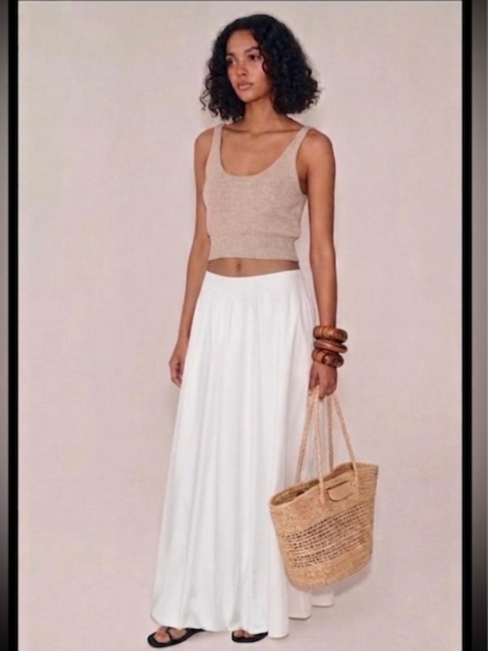GAP beige/ tan knit top